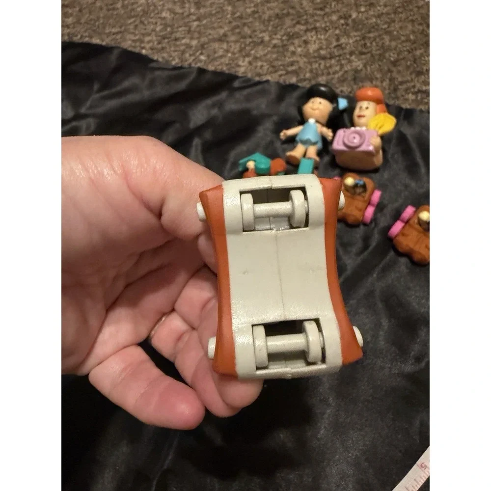 VTG 1993 Flintstones Happy Meal Toy Car Dino Fred Wilma Betty Barney Pebbles Bam